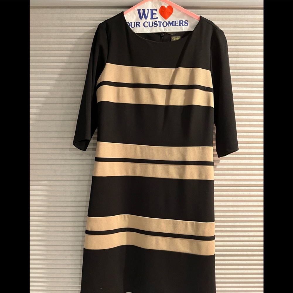 Beautiful brown and black dress.